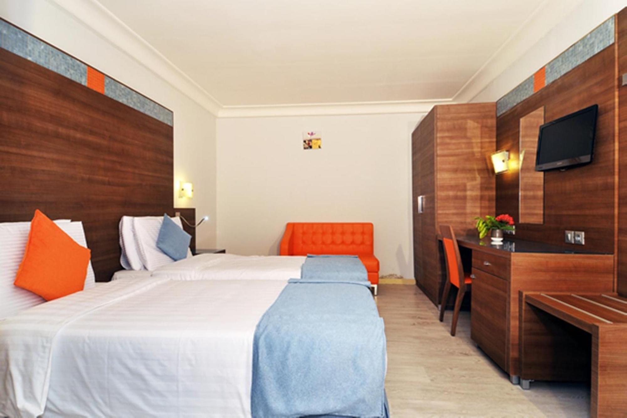 Benin Royal Hotel 코토누 외부 사진