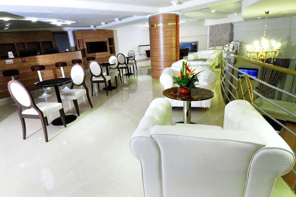 Benin Royal Hotel 코토누 외부 사진