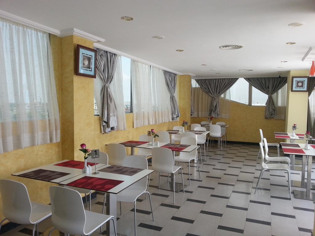 Benin Royal Hotel 코토누 외부 사진