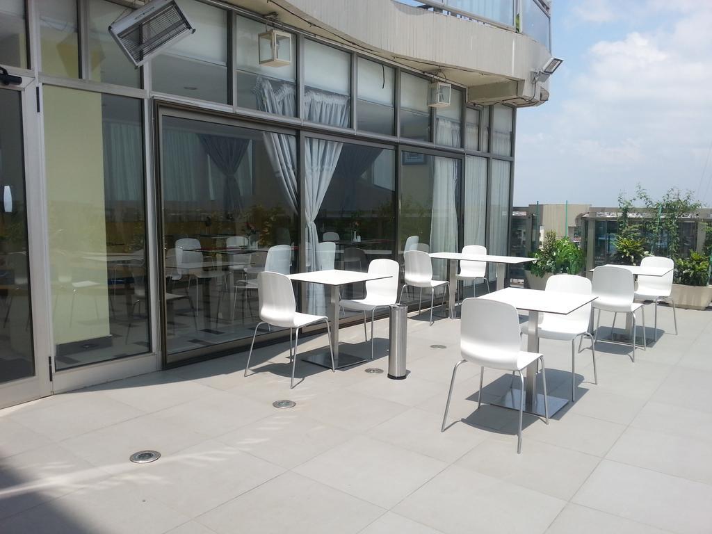 Benin Royal Hotel 코토누 외부 사진