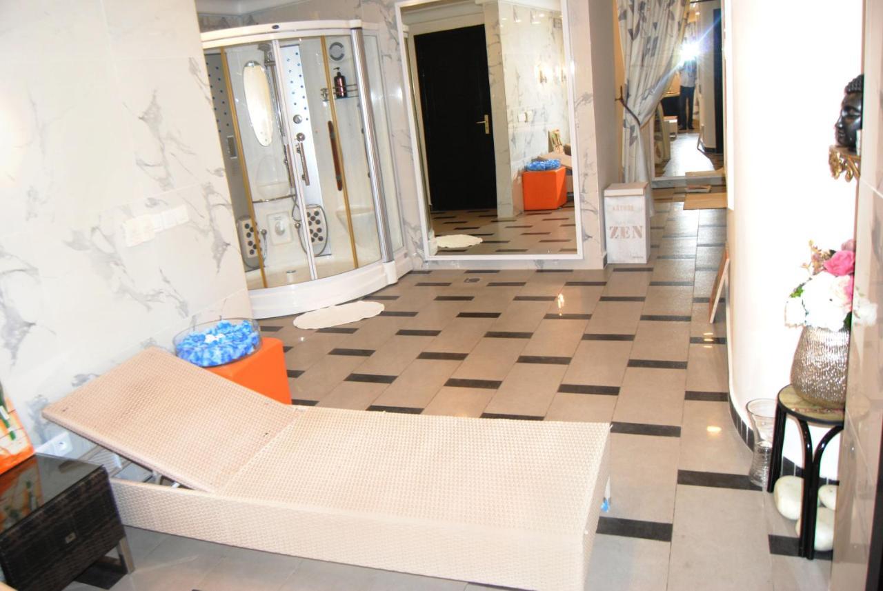 Benin Royal Hotel 코토누 외부 사진
